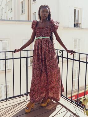 EDDY Aurora Faded Onyx Light Ruby Floral Puff Sleeve Smocked Maxi Dress Size S
